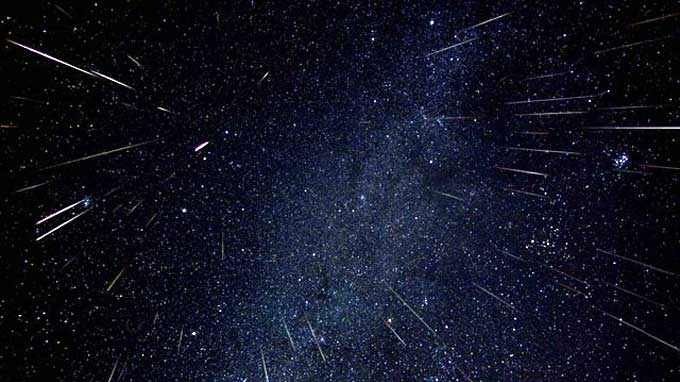 Geminidele - cea mai frumoasă ploaie de stele a anului!