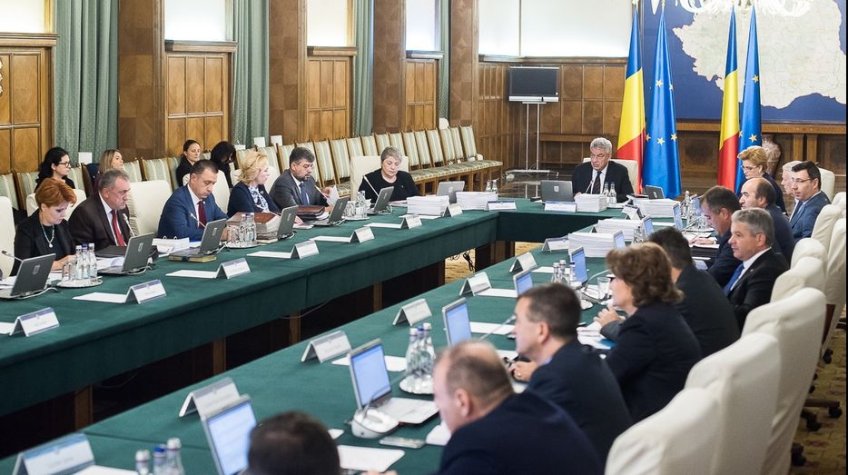 Funeraliile Regelui Mihai: Guvernul a anunțat doliu național pe 14, 15 și 16 decembrie 