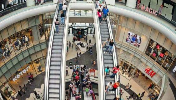 Un nou mall se deschide astăzi în România