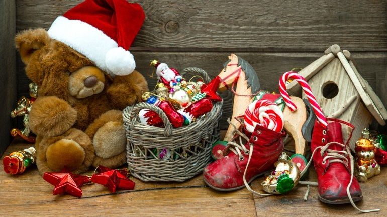 MOŞ NICOLAE 2017. Ce trebuie să faci în seara din ajunul Sf. Nicolae pentru a avea noroc