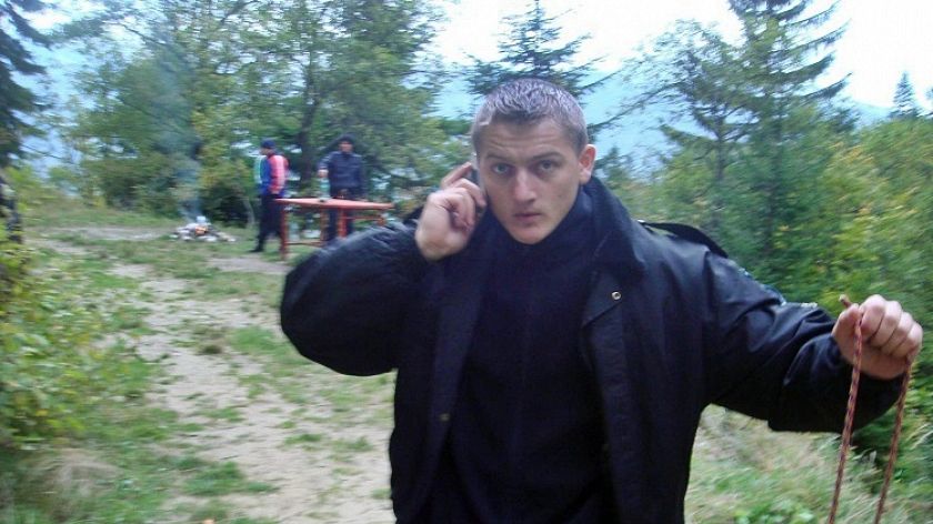 Decizie de ultimă oră pentru bărbatul care a tăiat cu sabia un polițist 