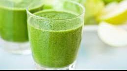 Ce trebuie să bei înainte de culcare pentru a scăpa de reziduurile şi grăsimea din organism