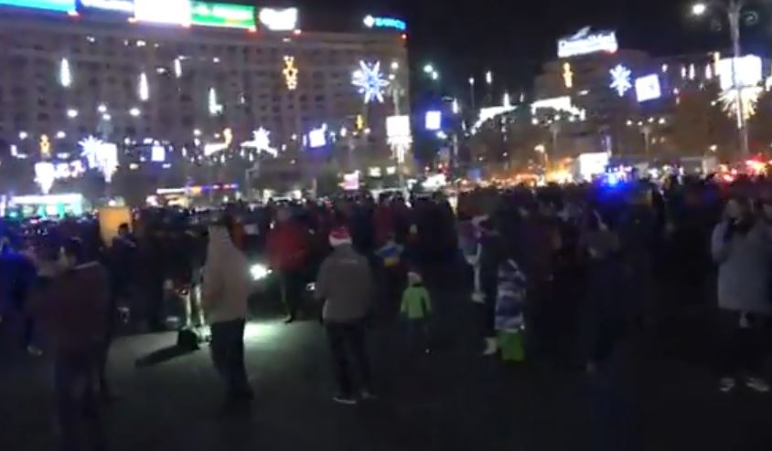 Noi proteste în Piața Victoriei şi în ţară. Mii de oameni au scandat împotriva PSD și a Guvernului