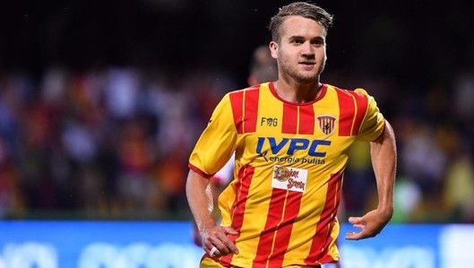 Anunţ important în Italia despre un fotbalist român. Va semna în curând