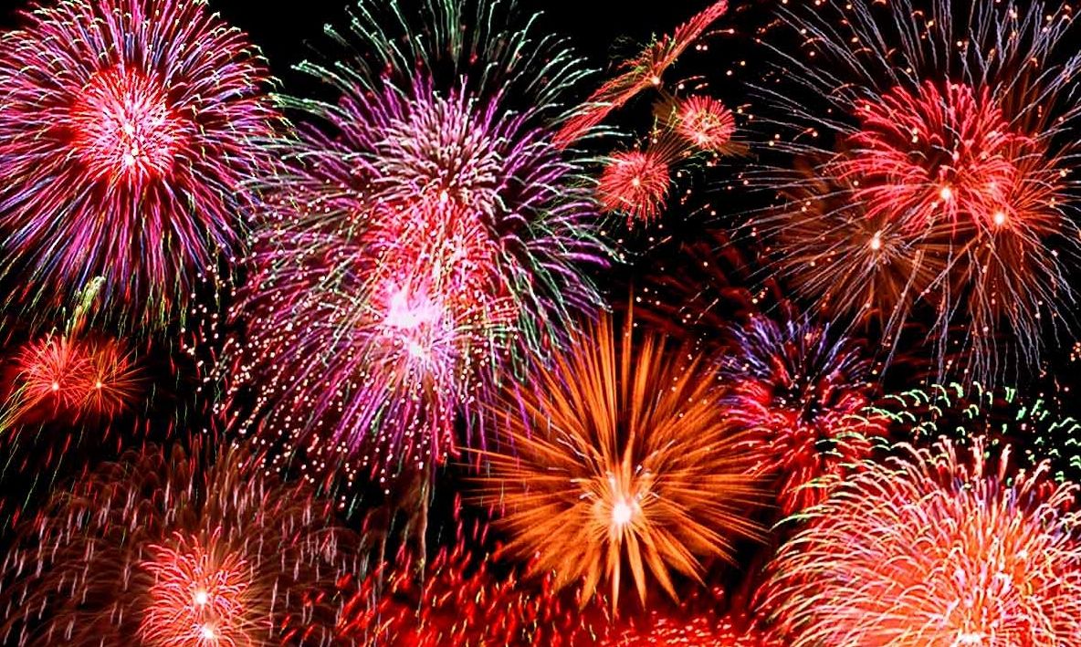 Revelion 2018. Ce trebuie să ai pe masă la cumpăna dintre ani pentru a avea noroc tot anul