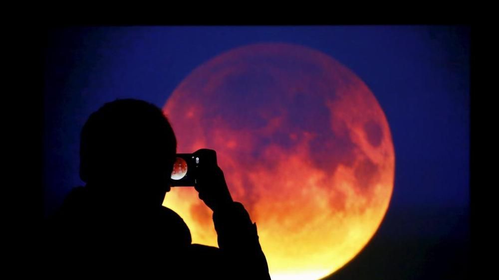Superluna din 3 decembrie 2017 aduce schimbări majore. Care e planul tău?