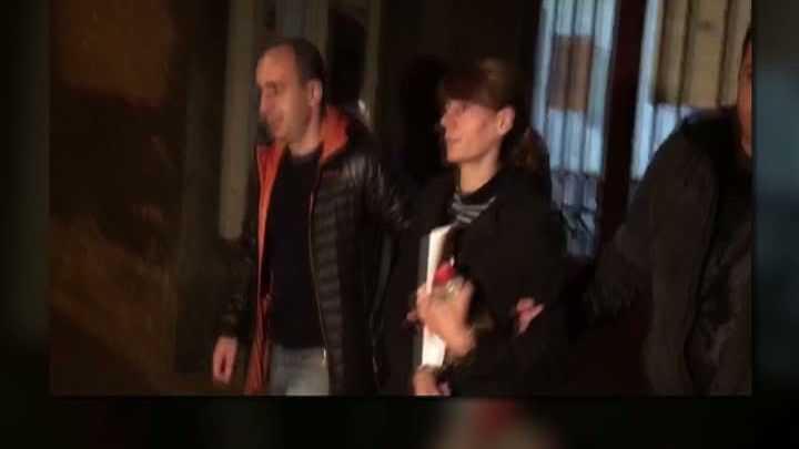 Femeia care a împins o tânără de 25 de ani în faţa metroului, arestată pentru 30 de zile