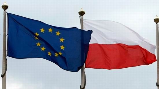 Polonia a anunțat startul ofensivei contra sancțiunilor europene. Ce urmează