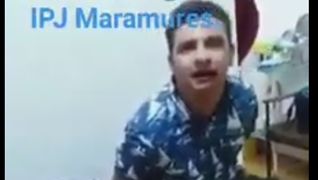 VIDEO. Polițiști amenințați cu moartea de un bărbat încătușat 