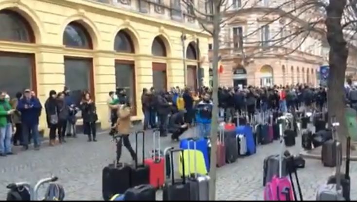 Flashmob IMPRESIONANT, la Sibiu - "Despre destine"