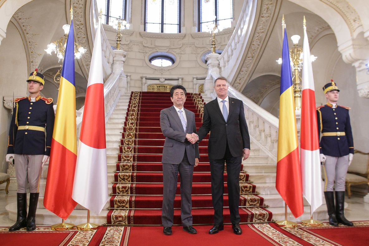 Iohannis, după discuțiile cu premierului Japoniei: Am discutat despre un parteneriat strategic 