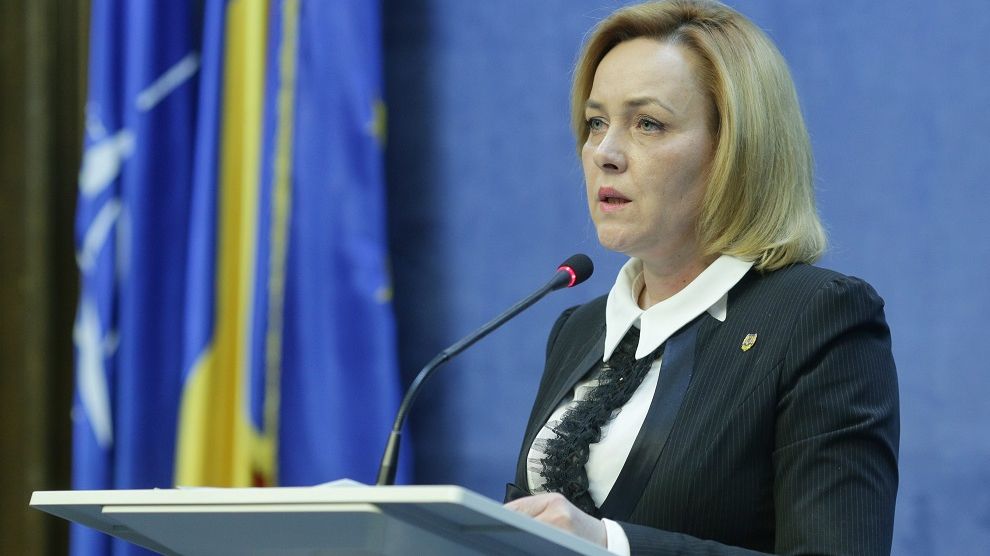 Protestul din 10 august, secret de stat. Carmen Dan, presată să declasifice documentele