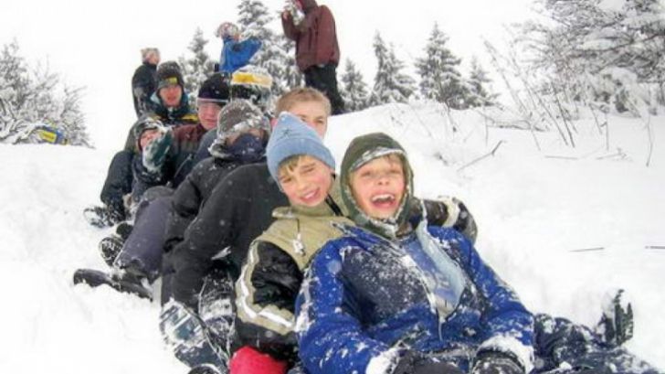 Când începe şcoala, după vacanţa de iarnă