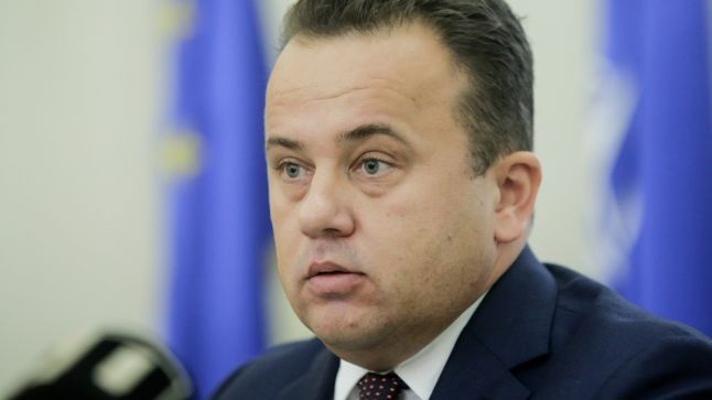 Liviu Pop: Îmi dau demisia dacă se închide vreo școală. Consiliul local aprobă școlile, nu ministrul