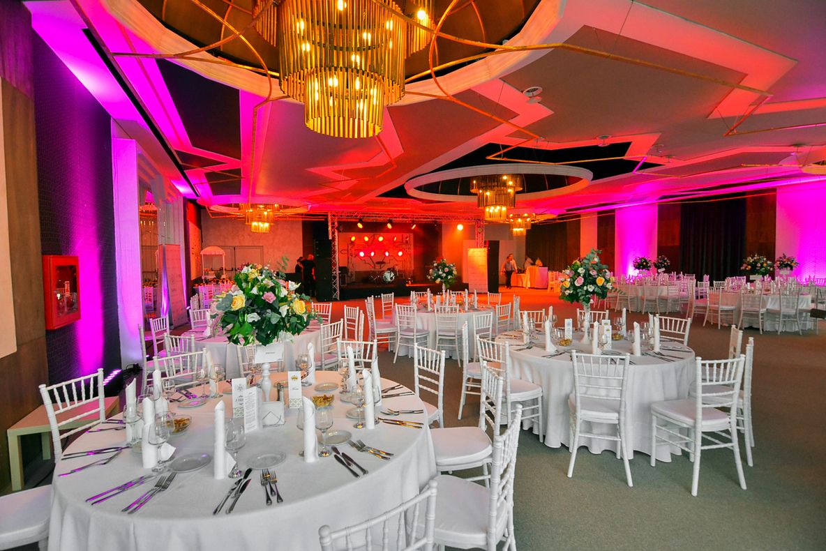 Tips-uri pentru organizarea petrecerii de nuntă (P)