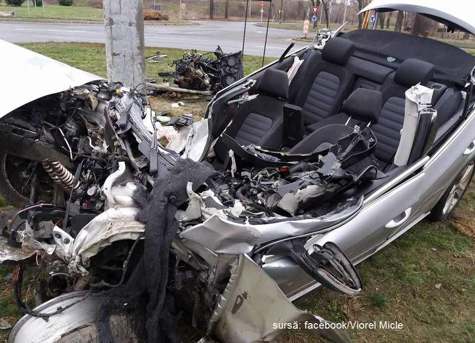 Polițist de frontieră, mort într-un groaznic accident rutier (GALERIE FOTO)