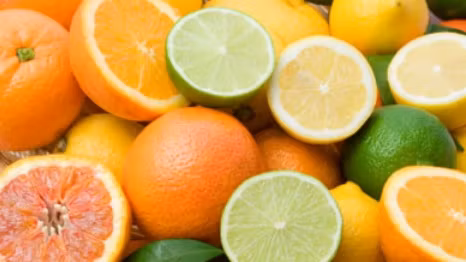 Pesticidele periculoase de pe CITRICE care atacă ficatul și rinichii