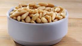 Motivele pentru care trebuie să consumi semințe de pin. Iată beneficiile pentru organism!