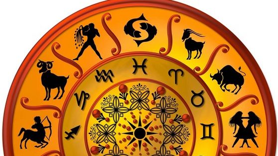 Horoscop 22 ianuarie. Zodia care RISIPEŞTE într-o zi agoniseala de-o viaţă! Tensiuni, necazuri