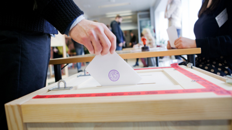 Finlanda îşi alege duminică un nou preşedinte