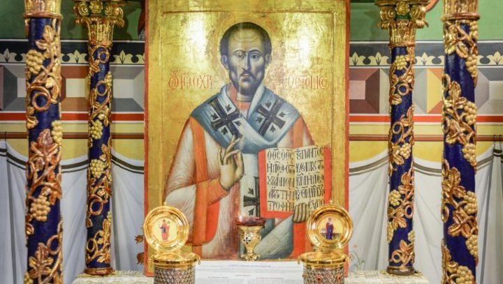 Sărbătoare mare pe 27 ianuarie. E cruce neagră în calendarul ortodox. Ce nu ai voie să faci?