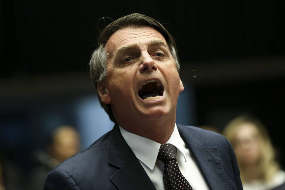 Preşedintele Braziliei, Jair Bolsonaro, declarații controversate după ce s-a recules în fața sicriului Reginei Angliei - VIDEO