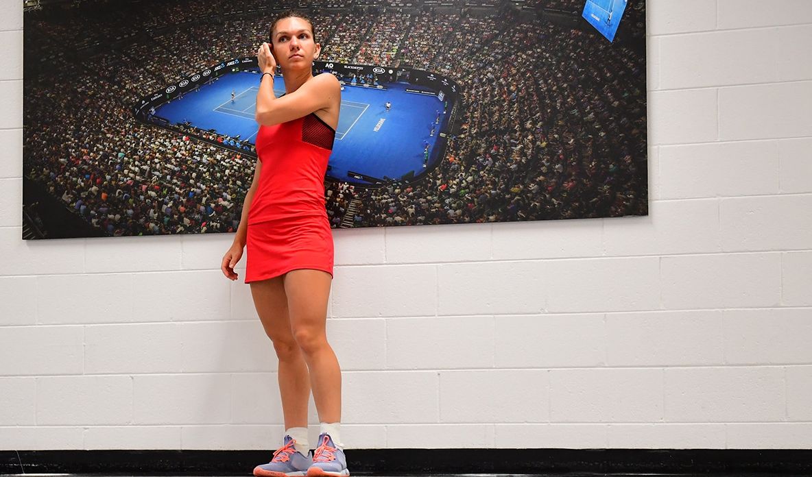 Ce sumă uriașă câștigă Simona Halep dacă o bate pe Wozniacki în finala de sâmbătă