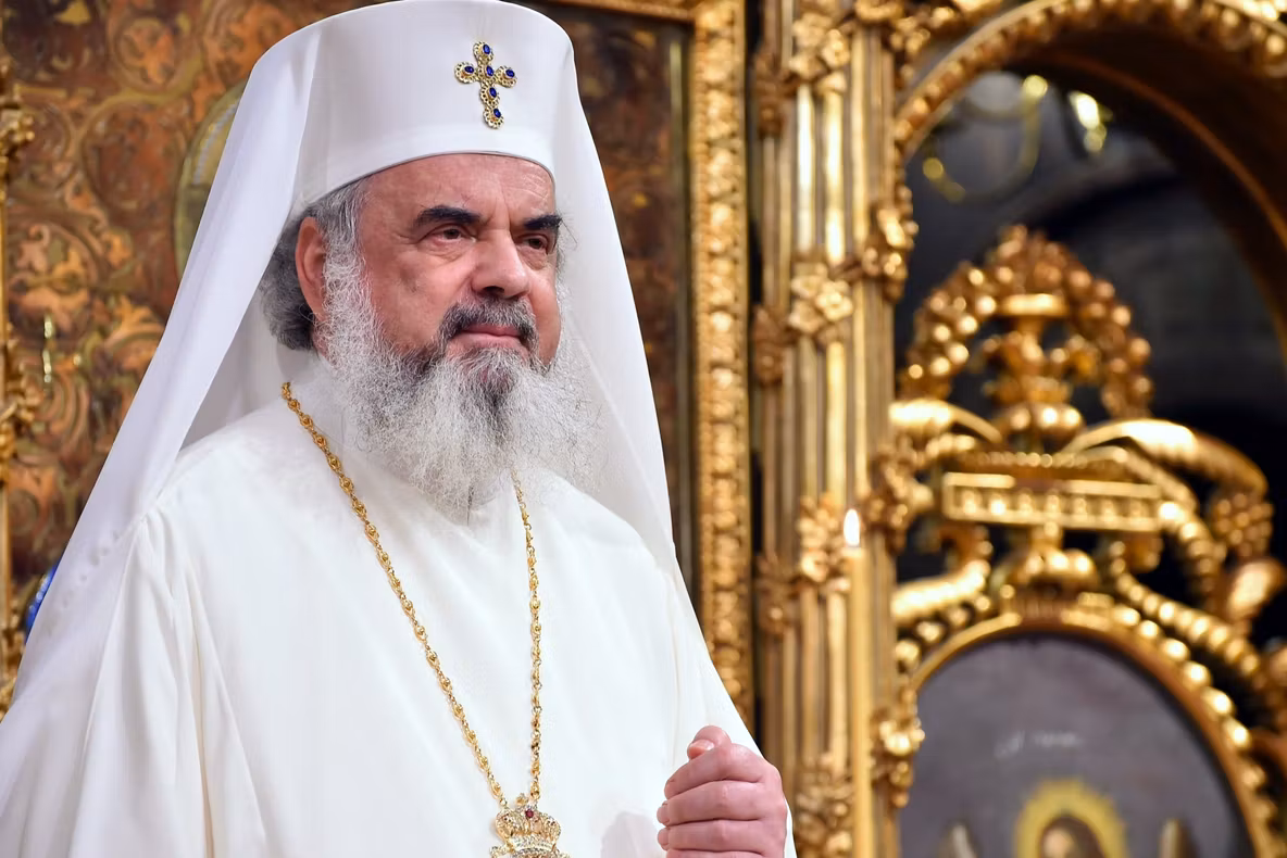 Patriarhul Daniel a făcut un apel în timpul slujbei: "Să nu fie prea târziu"