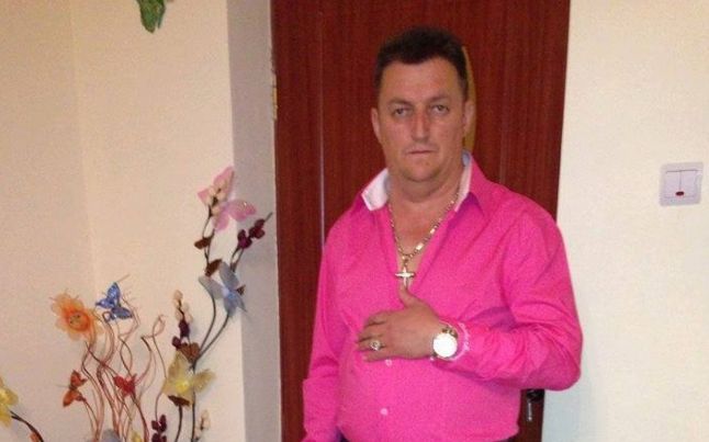 Primar PSD, prădat de hoţi, după ce s-a lăudat pe Facebook: "Au crezut că găsesc averile lumii"