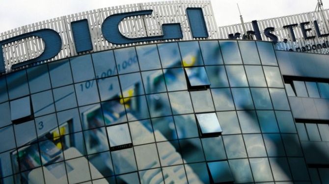 Anunţ de ultimă oră de la RCS-RDS. Se întâmplă în 20 de oraşe mari ale ţării