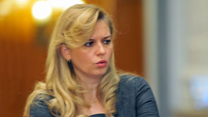 Roberta Anastase, fosta şefă a Camerei Deputaţilor, audiată la DNA 