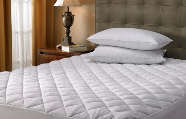 Cu ce se scoate mirosul de mucegai din saltea