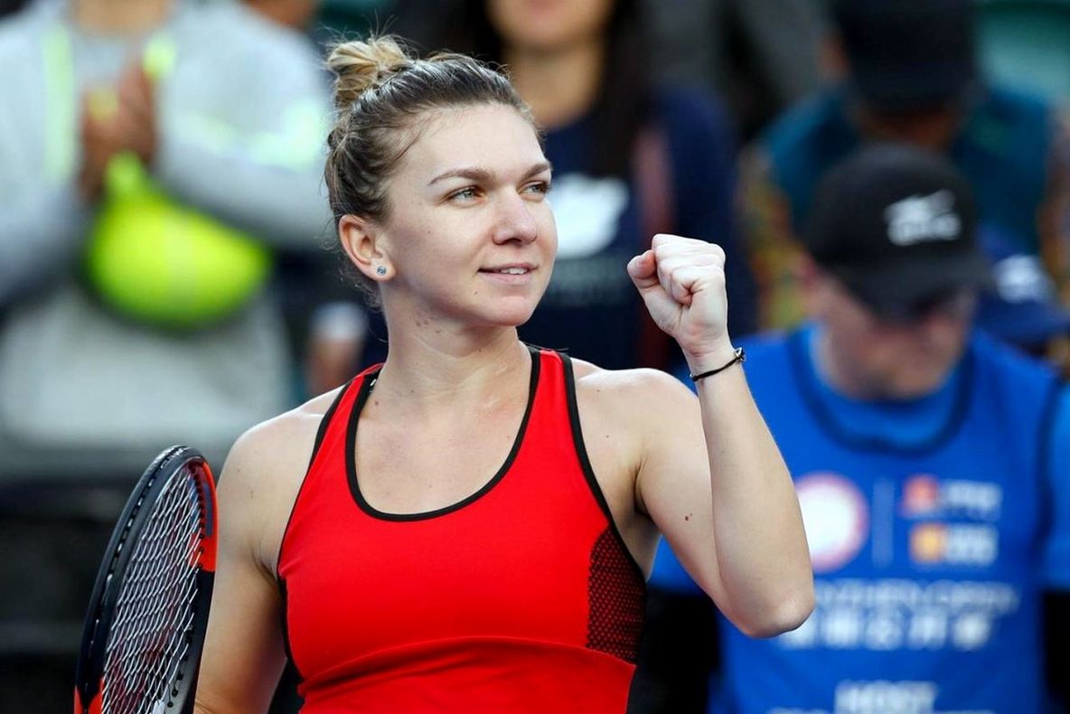 MINUNAT! Simona Halep a spulberat-o pe Karolina Pliskova şi este în semifinale la Australian Open