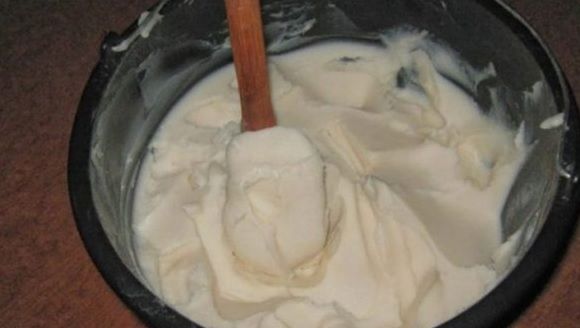 Nutriţioniştii recomandă folosirea UNTURII în mâncare. Iată de ce