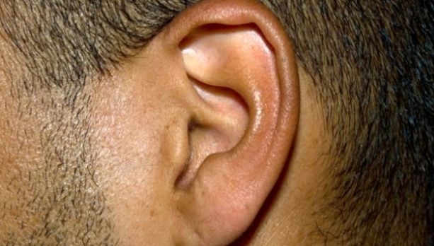 Simți mâncărimi în interiorul urechii? Iată care este adevărata cauză