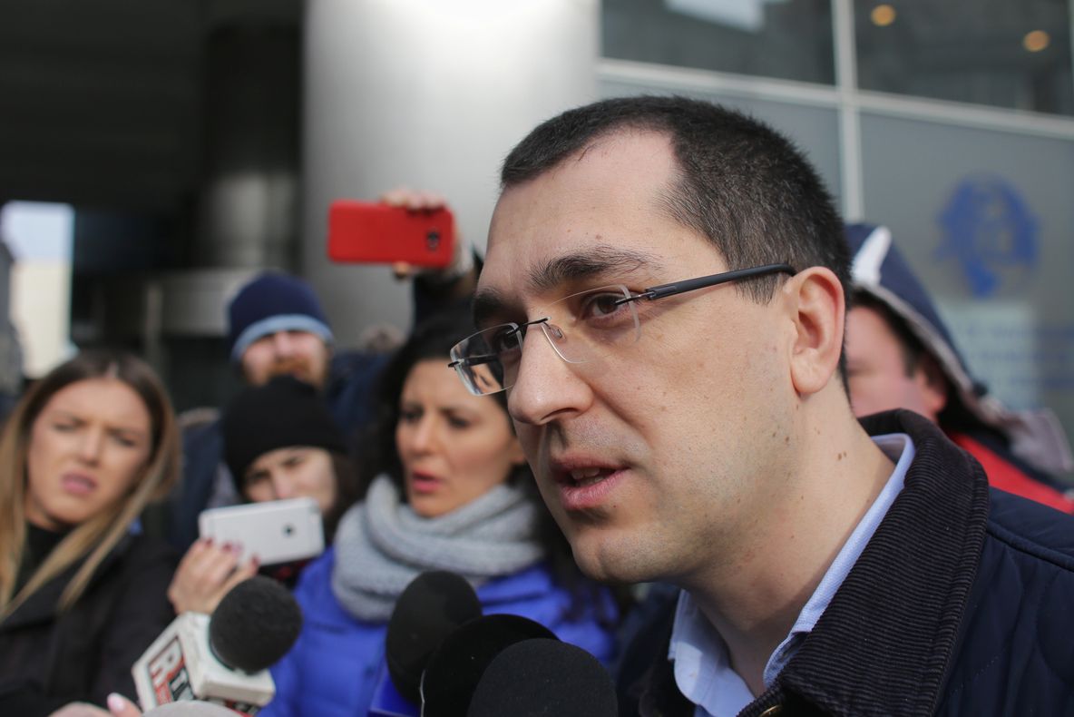 Vlad Voiculescu, audiat la DIICOT în dosarul medicului Mihai Lucan 