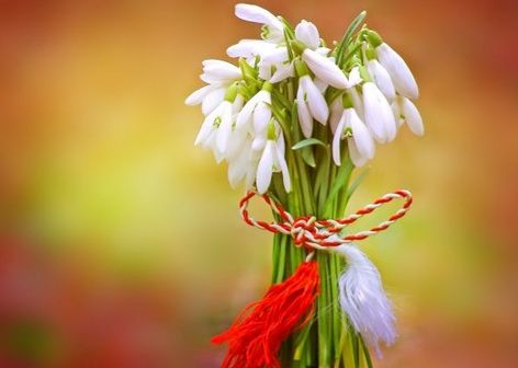 FELICITĂRI, MESAJE 1 MARTIE - MĂRŢIŞOR. Povestea Mărţişorului. Ce să faci pe 1 Martie pentru noroc