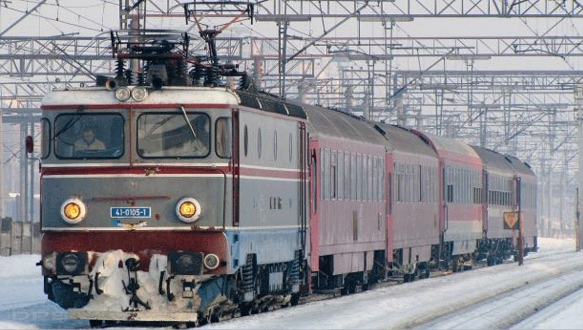 Peste 120 de trenuri anulate, întârzieri semnificative. Verifică în timp real! - UPDATE