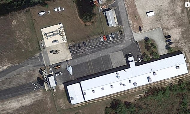 Google Earth. Au surprins un avion-spion american, despre care oamenii nu trebuiau să ştie că există