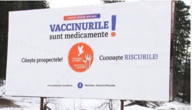 Încă un panou antivaccinare în județul Brașov