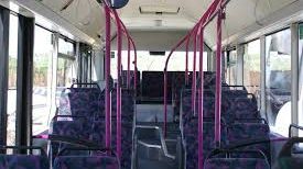 Scandal într-un oraș din Italia: un român a ajuns la spital. A fost luat la bătaie în autobuz