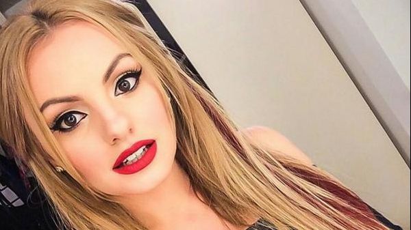 Alexandra Stan, în mijlocul unui scandal incredibil. Ce a ajuns să facă, din pricina banilor