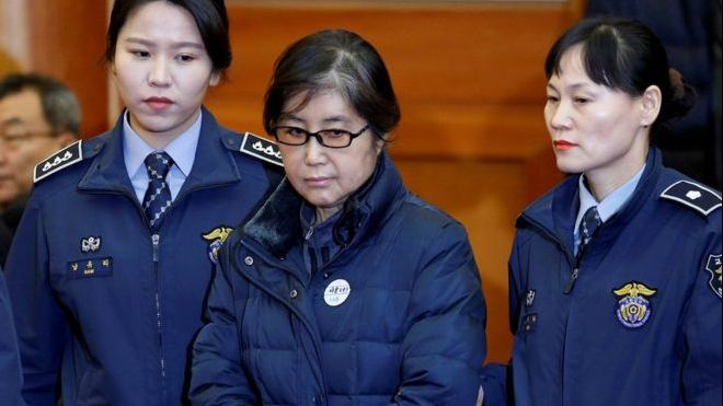 Confidenta fostei preşedinte din Coreea de Sud, poreclită "Rasputin", 20 de ani de închisoare