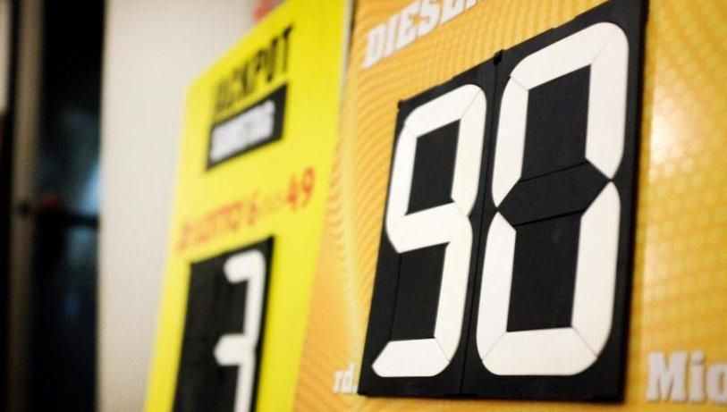 Cinci finlandezi au câștigat cel mai mare premiu la loterie din istoria țării - 90 de milioane euro