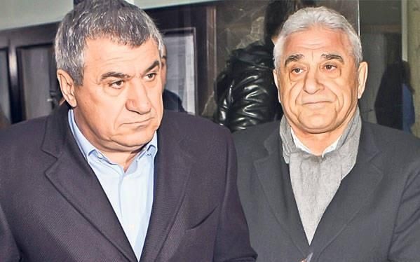 Fraţii Becali, condamnare grea: mulţi ani de închisoare. Ce se întâmplă acum la casa lor din Pipera