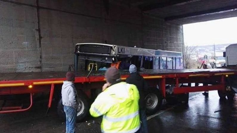 Accident cu şase răniţi în judeţul Galaţi