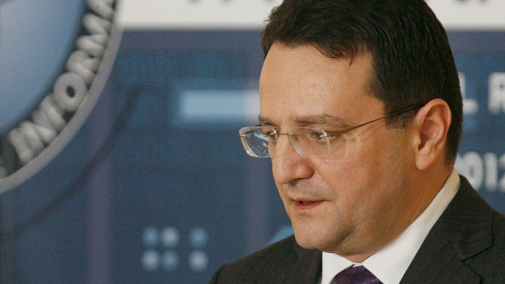 Comisia SRI: Tăriceanu, Băsescu, Maior şi Coldea, chemaţi la audieri