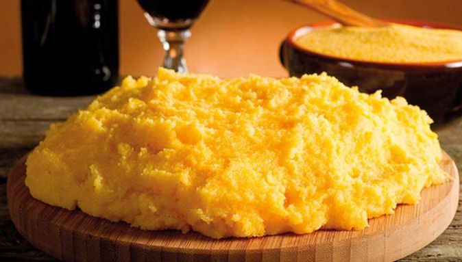 Cât de sănătoasă este, de fapt, mămăliga? Răspunsul nutriţionistului Mihaela Bilic