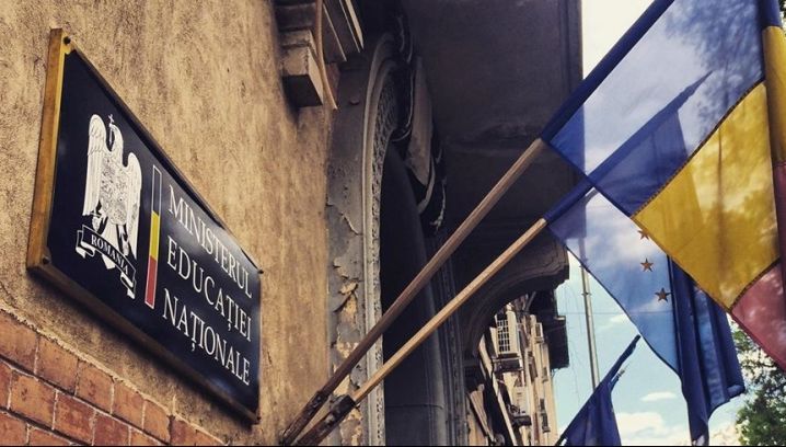 Ministerul Educaţiei a anulat evaluările inspectorilor generali şi a început anchete  