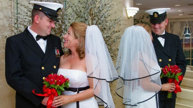 Nunți rapide în Las Vegas de Valentine's Day